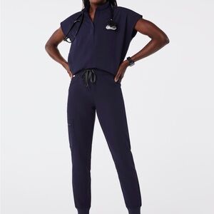 Figs Rafaela Top in FreeX material